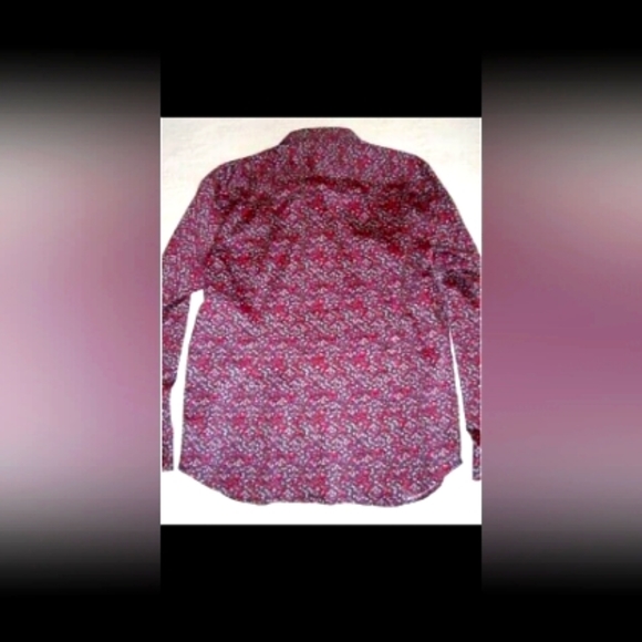 Robert Graham - Picture 4 of 7